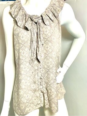 Banana Republic 100% Silk SL Medallion Print Ruffle Tie Neck Blouse size S